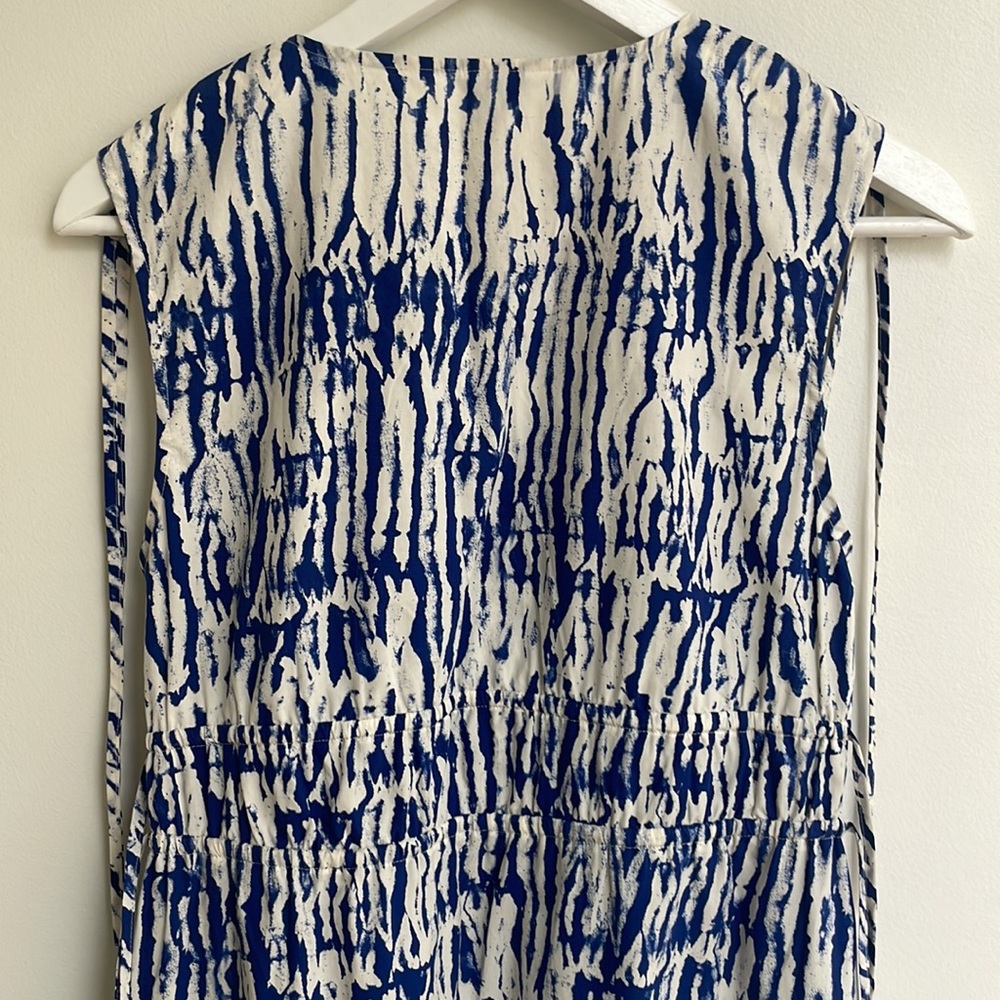 NWT Rails Sleeveless Blue Pattern Maxi Dress. Size S. - Picture 7 of 8